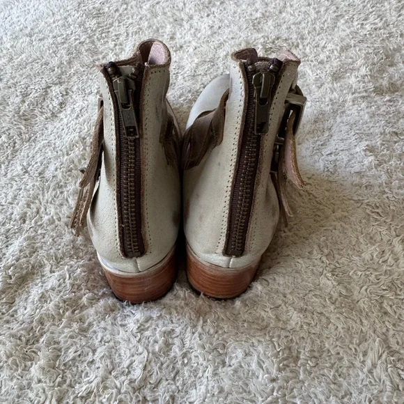 Freebird By Steven Scarlett OG Beige Multi - Picture 7 of 12